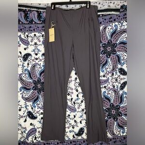 Paskho Travel pants NWT